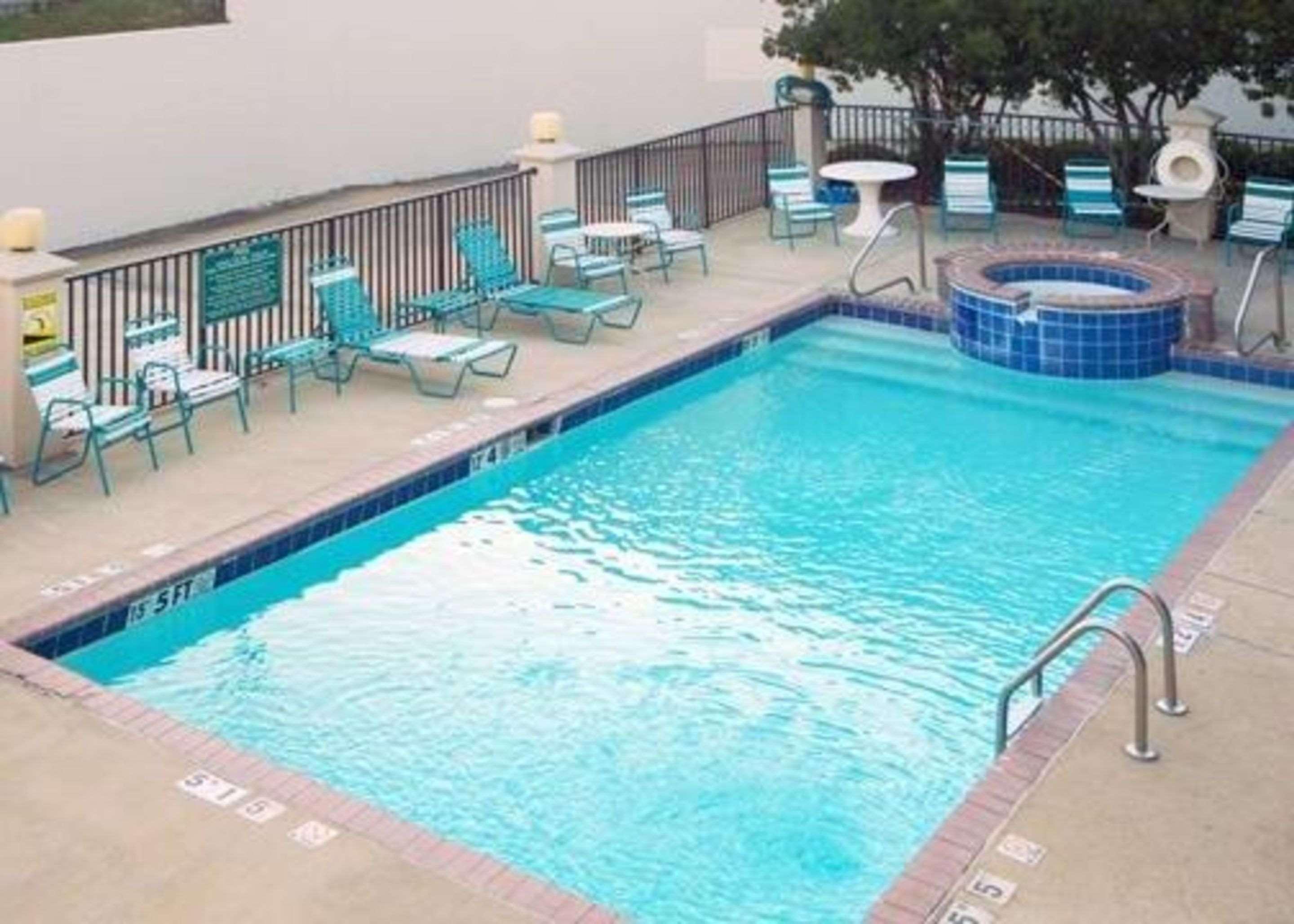 Quality Inn & Suites Clinton Instalações foto